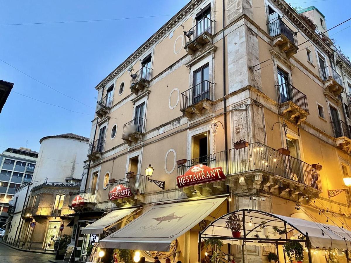 La Maison Del Bell'Antonio - Catania Downtown Extérieur photo